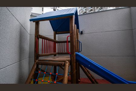 Apartamento para alugar com 33m², 2 quartos e sem vagaPlayground