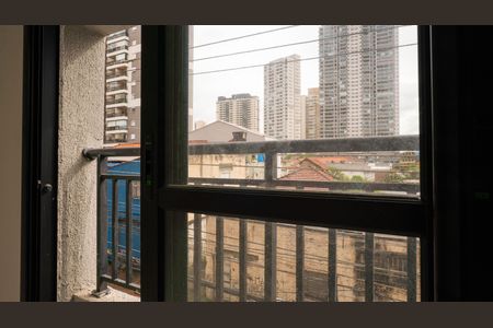 Apartamento para alugar com 33m², 2 quartos e sem vagaSacada