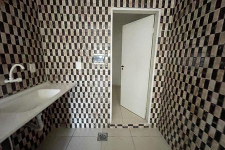 Cozinha de casa para alugar com 1 quarto, 45m² em Engenho do Porto, Duque de Caxias