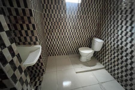 Banheiro de casa para alugar com 1 quarto, 45m² em Engenho do Porto, Duque de Caxias
