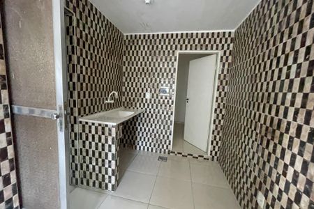 Cozinha de casa para alugar com 1 quarto, 45m² em Engenho do Porto, Duque de Caxias