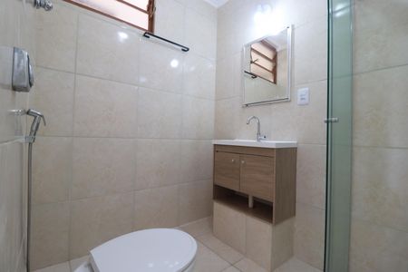 Banheiro  de apartamento para alugar com 1 quarto, 49m² em Centro, Ribeirão Preto