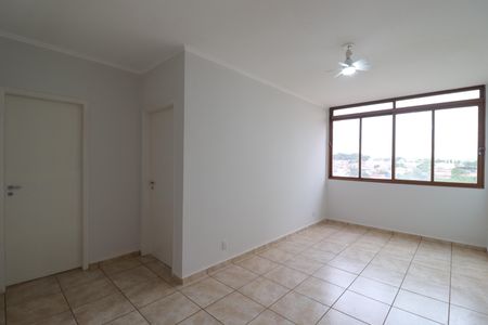 Sala de apartamento para alugar com 1 quarto, 49m² em Centro, Ribeirão Preto