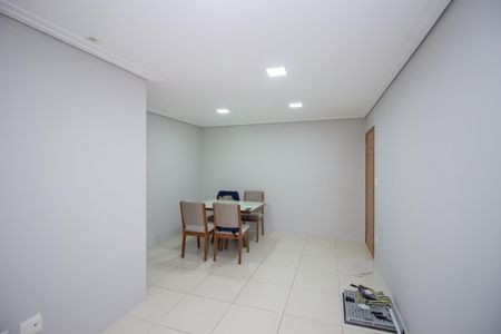 Sala de apartamento à venda com 2 quartos, 60m² em Alvorada, Contagem