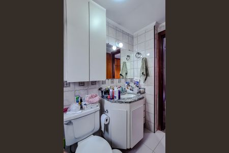 Apartamento à venda com 94m², 3 quartos e 1 vaga Apartamento à venda com 94m², 3 quartos e 1 vagaBanheiro da Suíte