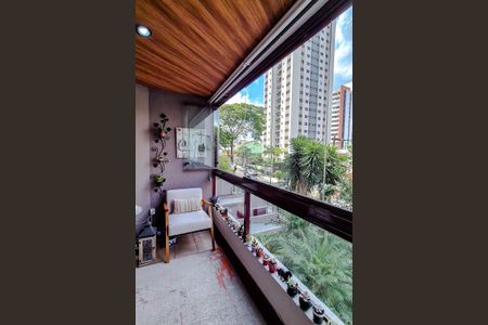 Apartamento à venda com 94m², 3 quartos e 1 vaga Apartamento à venda com 94m², 3 quartos e 1 vagaVaranda da Sala