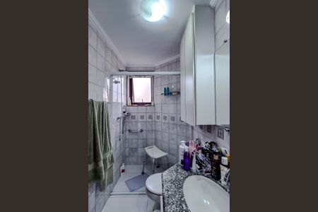 Apartamento à venda com 94m², 3 quartos e 1 vaga Apartamento à venda com 94m², 3 quartos e 1 vagaBanheiro da Suíte