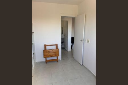 Quarto de apartamento para alugar com 2 quartos, 44m² em Campo Grande, Rio de Janeiro