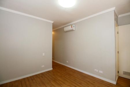 Casa para alugar com 240m², 4 quartos e 2 vagasSuíte 2