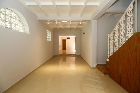 Casa para alugar com 240m², 4 quartos e 2 vagasSala de Estar