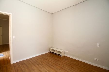 Casa para alugar com 240m², 4 quartos e 2 vagasQuarto