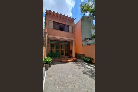 Casa para alugar com 240m², 4 quartos e 2 vagasFachada da Casa