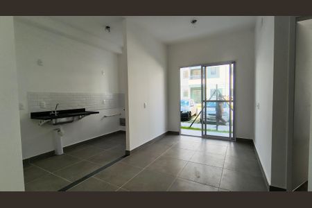 Sala de apartamento para alugar com 2 quartos, 65m² em Recreio dos Bandeirantes, Rio de Janeiro