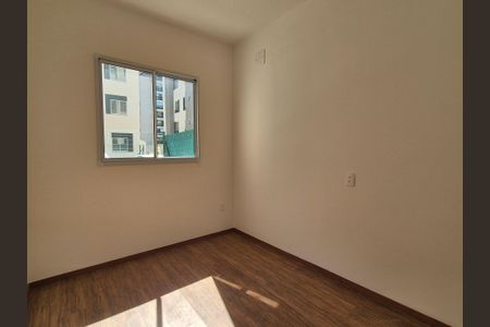 Apartamento para alugar com 65m², 2 quartos e 1 vaga Apartamento para alugar com 65m², 2 quartos e 1 vagaQuarto