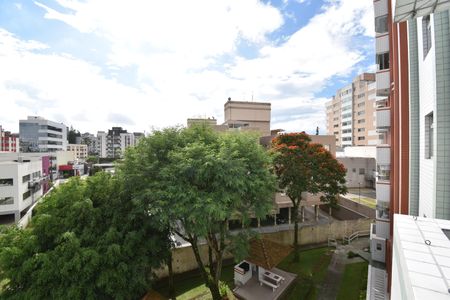 Apartamento para alugar com 75m², 3 quartos e 1 vagaVista da sacada