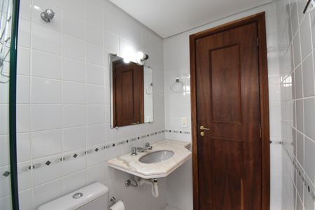 Apartamento para alugar com 75m², 3 quartos e 1 vagaBanheiro 2