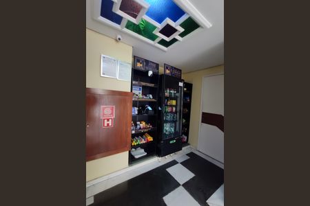 Apartamento à venda com 29m², 1 quarto e 1 vaga Apartamento à venda com 29m², 1 quarto e 1 vagaMini Mercado