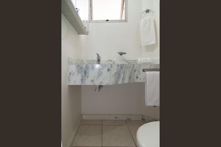 Banheiro de apartamento à venda com 1 quarto, 29m² em Jardim Paulista, São Paulo