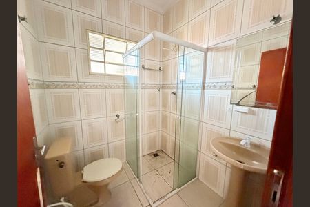 Casa à venda com 175m², 3 quartos e 2 vagasBanheiro Social - Casa 2