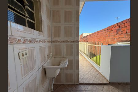 Casa à venda com 175m², 3 quartos e 2 vagasÁrea de Serviço- Casa 2