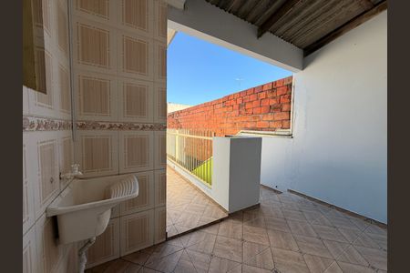 Casa à venda com 175m², 3 quartos e 2 vagasÁrea de Serviço- Casa 2