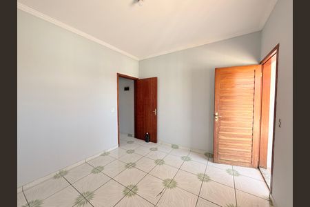 Casa à venda com 175m², 3 quartos e 2 vagasQuarto - Casa 2
