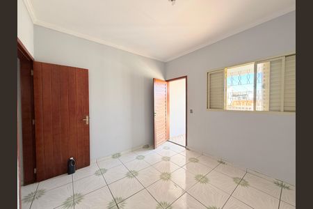 Casa à venda com 175m², 3 quartos e 2 vagasQuarto - Casa 2