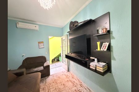 Casa à venda com 175m², 3 quartos e 2 vagasSala - Casa 1