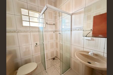 Casa à venda com 175m², 3 quartos e 2 vagasBanheiro Social - Casa 2