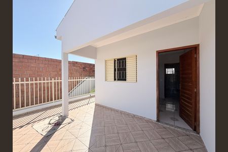 Casa à venda com 175m², 3 quartos e 2 vagasVaranda - Casa 2