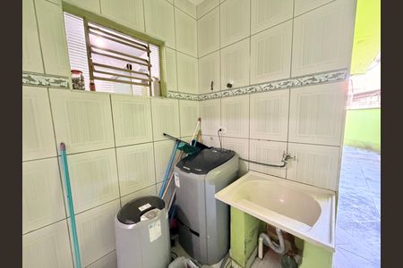 Casa à venda com 175m², 3 quartos e 2 vagasÁrea de Serviço - casa 1