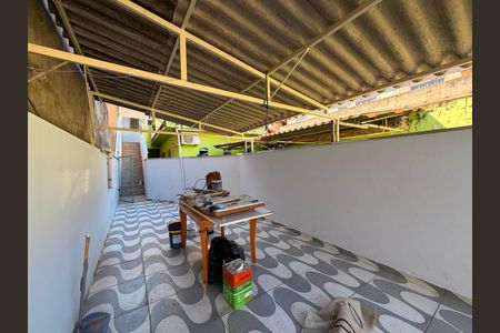 Casa à venda com 175m², 3 quartos e 2 vagasGaragem - Casa 2
