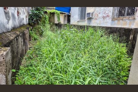 Casa à venda com 75m², 3 quartos e sem vagaQuinta casa 2