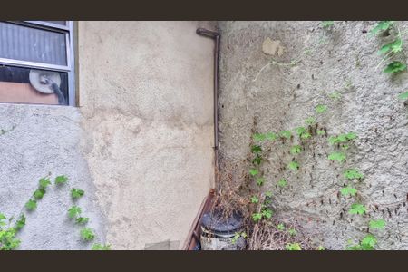 Casa à venda com 75m², 3 quartos e sem vagaQuinta casa 2