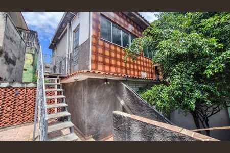 Casa à venda com 75m², 3 quartos e sem vagaFrente do imóvel 