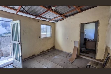 Casa à venda com 75m², 3 quartos e sem vagaSala casa 2