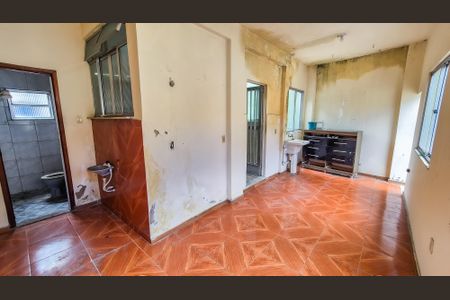 Casa à venda com 75m², 3 quartos e sem vagaÁrea de Serviço