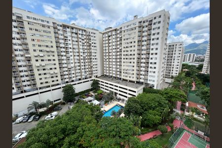 Vista da varanda de apartamento para alugar com 2 quartos, 55m² em Del Castilho, Rio de Janeiro