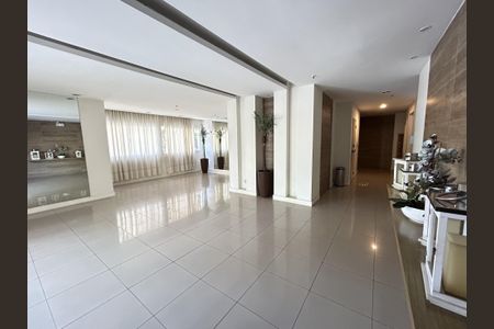 Apartamento para alugar com 55m², 2 quartos e 1 vagaHall de entrada