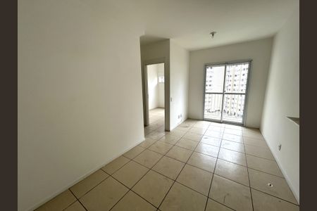 Apartamento para alugar com 55m², 2 quartos e 1 vagaSala