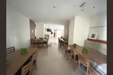 Apartamento para alugar com 55m², 2 quartos e 1 vagaÁrea comum - Salão de festas