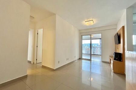 Sala de apartamento para alugar com 2 quartos, 72m² em Jardim Prudência, São Paulo