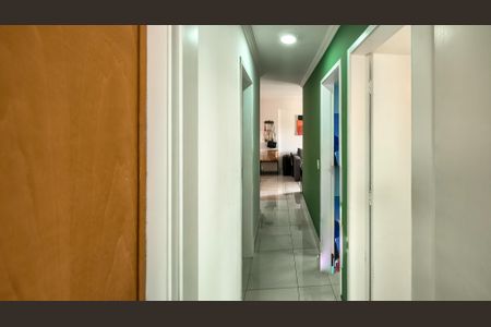 Apartamento para alugar com 64m², 2 quartos e 1 vagaCorredor