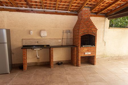 Apartamento para alugar com 64m², 2 quartos e 1 vagaÁrea comum - Churrasqueira