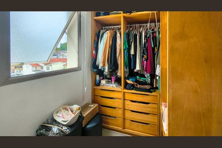 Apartamento para alugar com 64m², 2 quartos e 1 vagaCloset