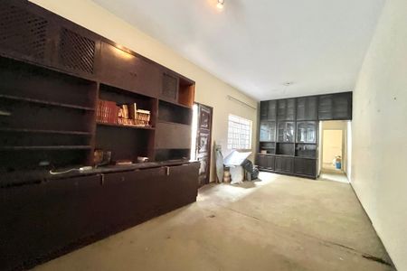 Sala de casa à venda com 3 quartos, 150m² em Vila Alexandria, São Paulo