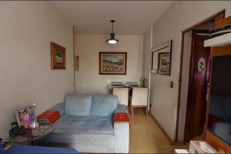 Apartamento à venda com 68m², 2 quartos e 1 vagaSala