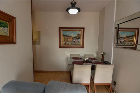 Apartamento à venda com 68m², 2 quartos e 1 vagaSala