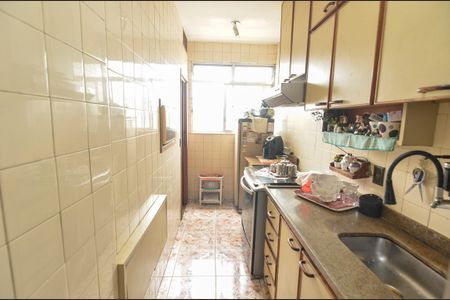 Apartamento à venda com 68m², 2 quartos e 1 vagaCozinha