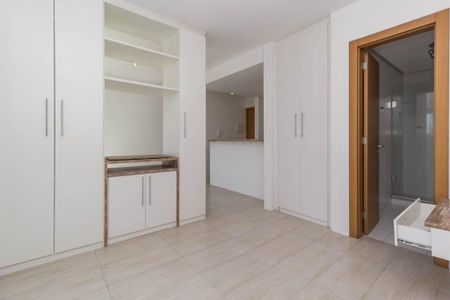 Quarto  de apartamento para alugar com 1 quarto, 38m² em Três Figueiras, Porto Alegre